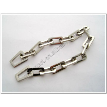 Zinc alloy decorated chain for bags
